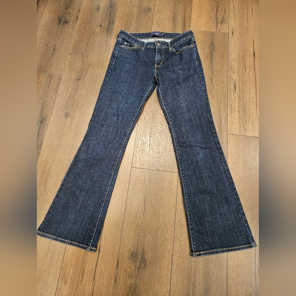 Levis Slight Curve Classic Boot Cut Jeans - Size 6 - Picture 5 of 13